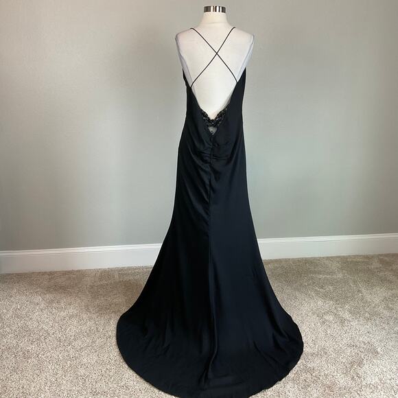 Jarlo Backless Lace and Crepe Long A-Line Evening Gown Size 8 Formal Dress - Picture 2 of 10